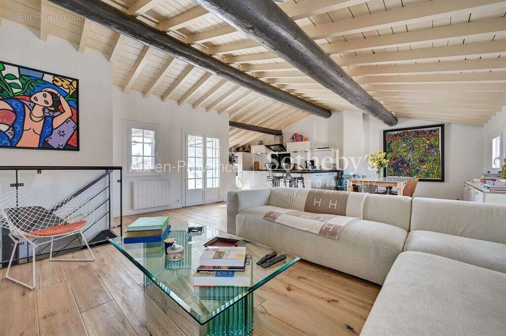 Appartement à AIX-EN-PROVENCE