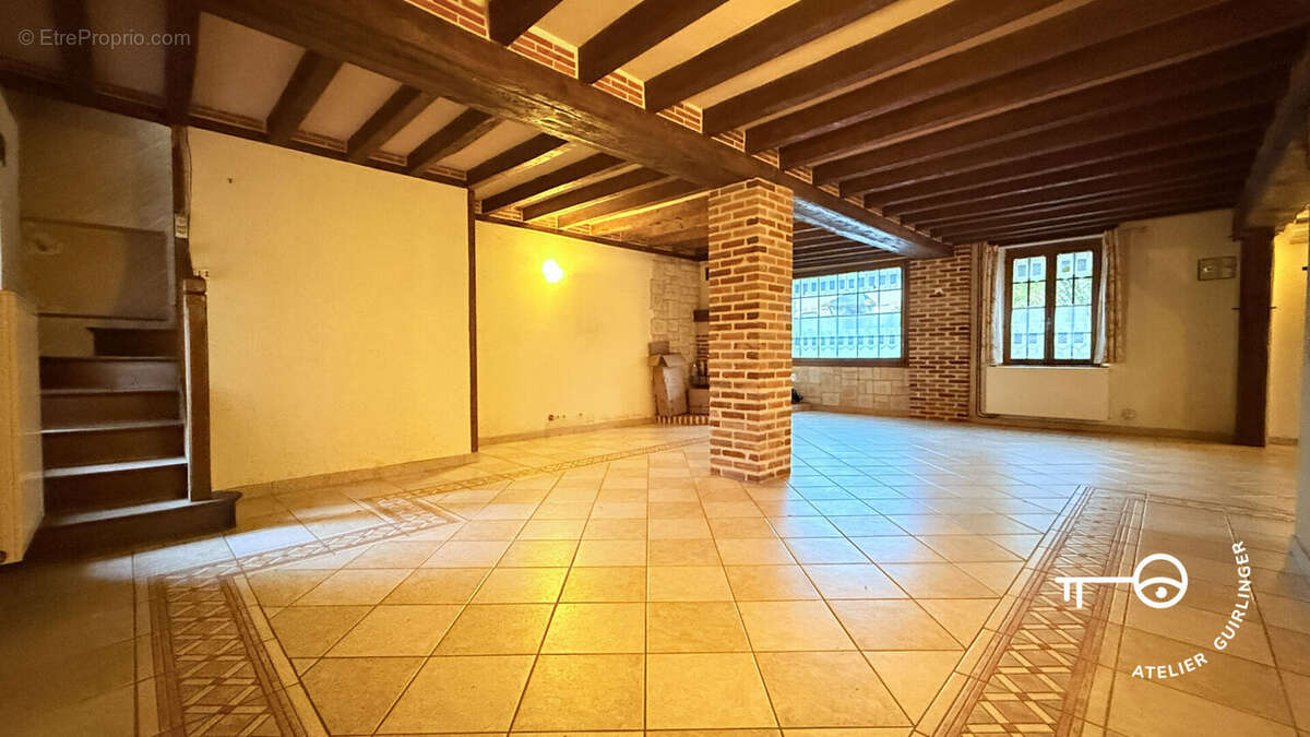 Maison à LA FERTE-IMBAULT