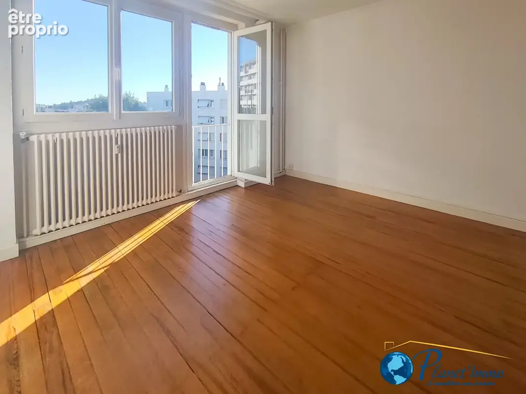 Photo Appartement à Saint-Etienne au prix de 76 000€
