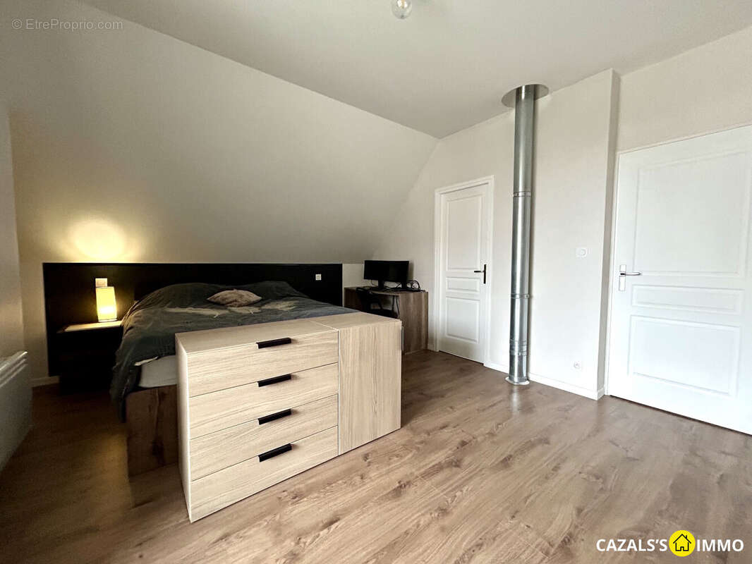 Maison à SAINT-GERMAIN-SUR-ECOLE