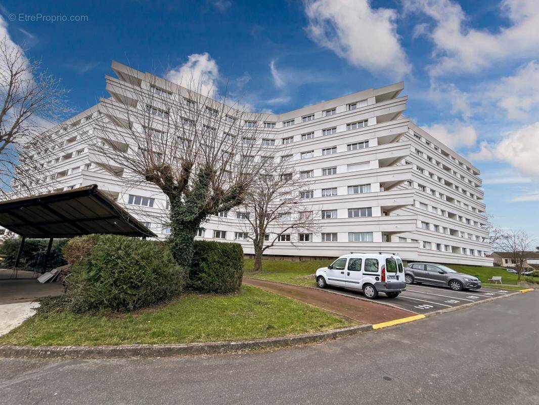 Appartement à OLIVET