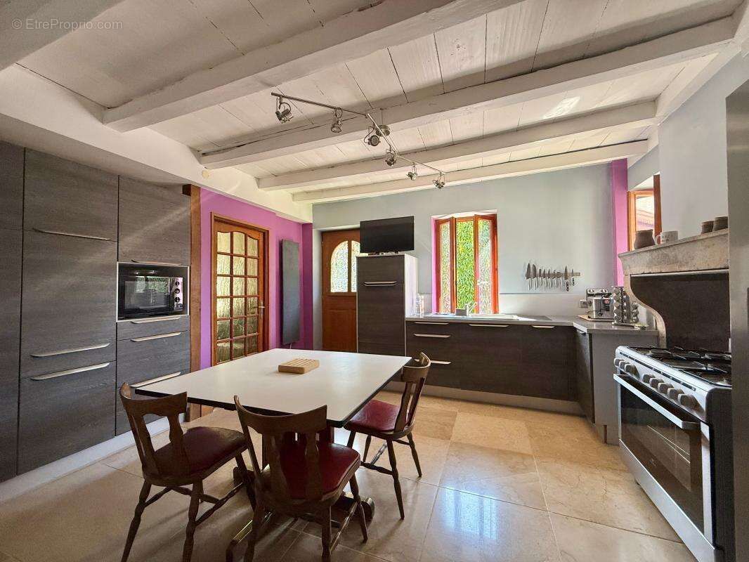 Maison à LONGECOURT-EN-PLAINE