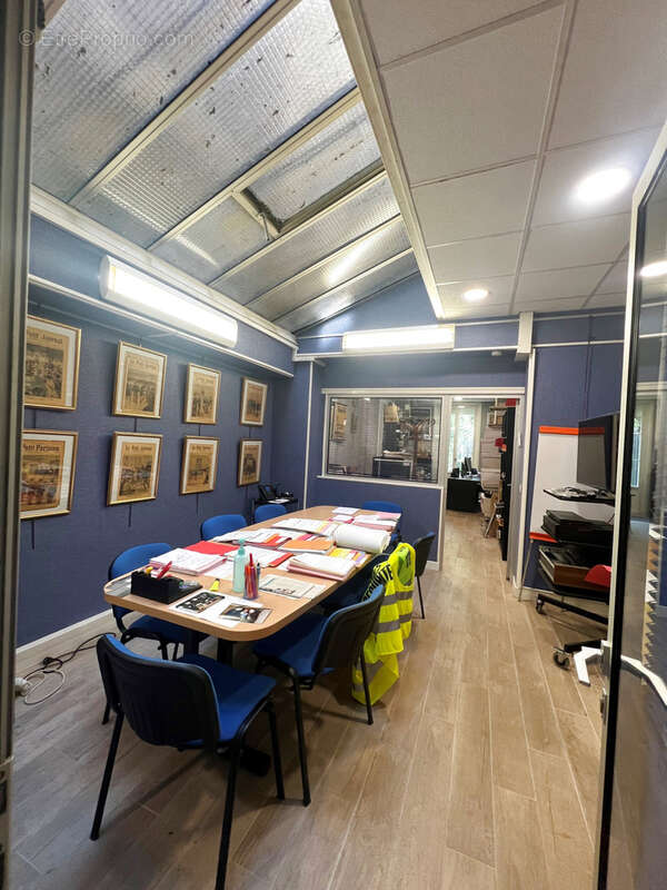 Bureaux à vendre   219 m2    Boulogne-Billancourt - photo 7