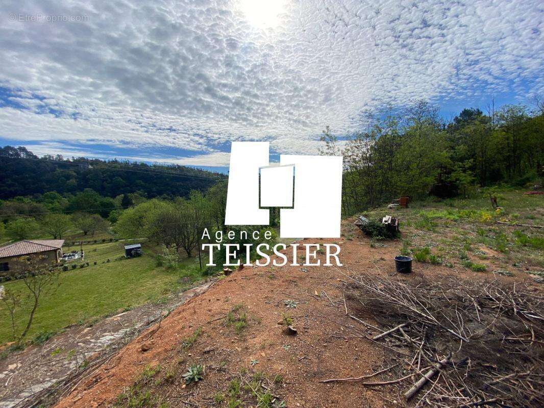 Terrain à CHAMBONAS