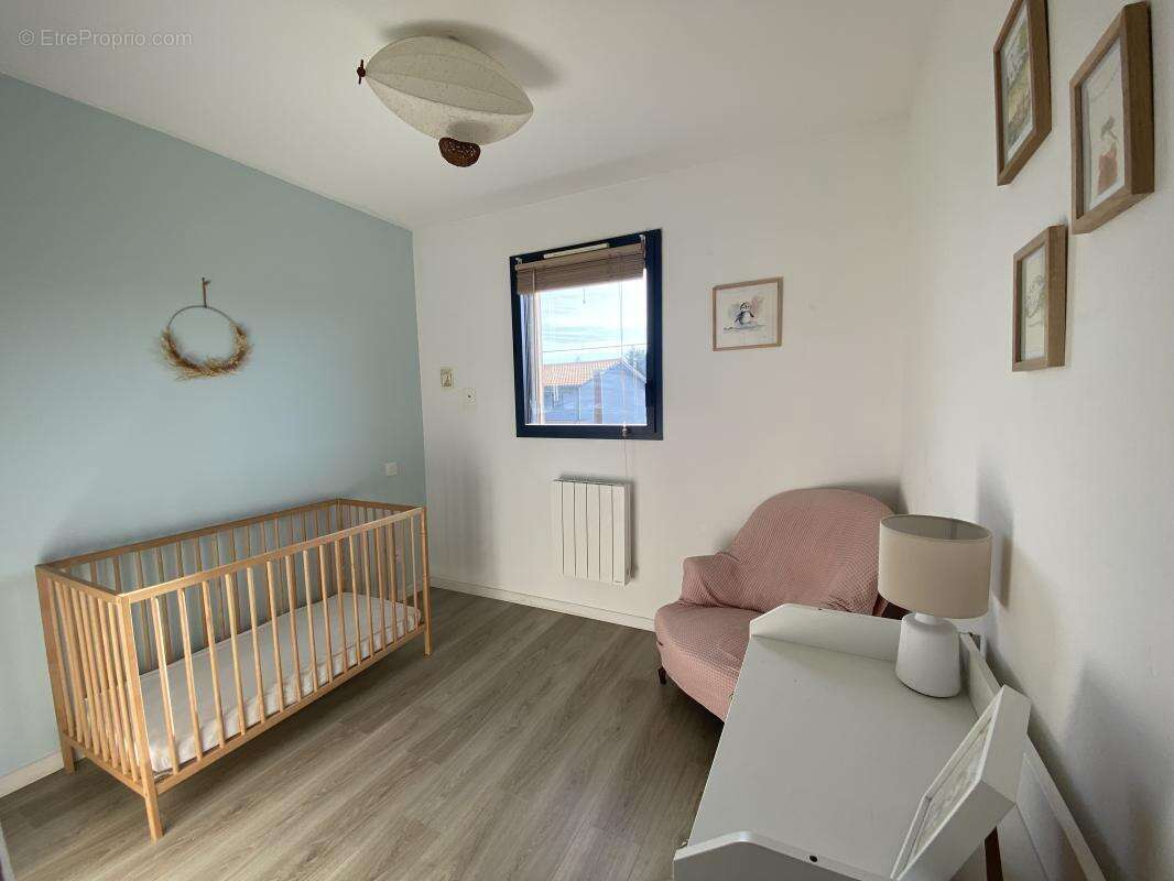 Maison à PAREMPUYRE