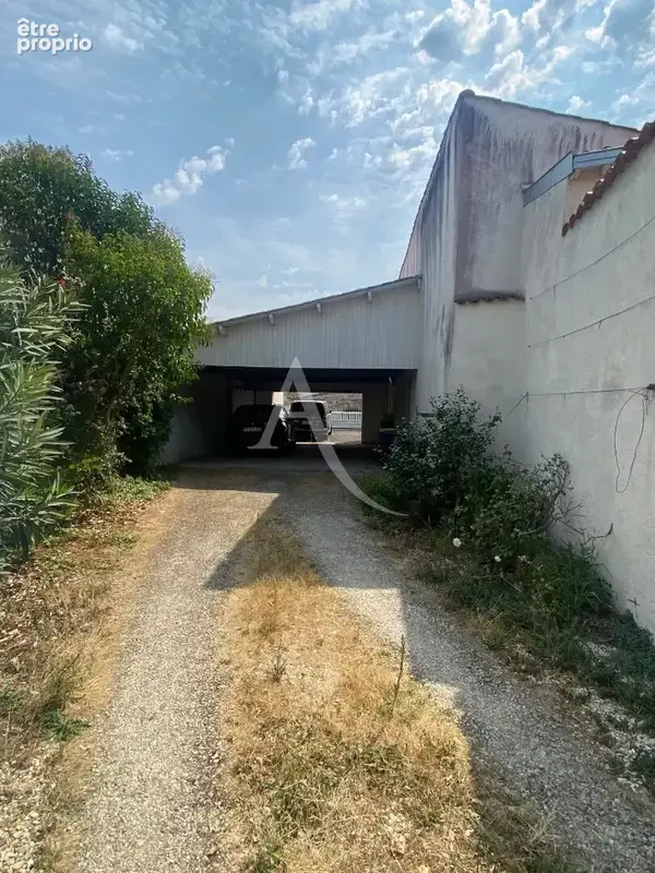 Photo Maison à Dompierre-Sur-Mer au prix de 575 000€