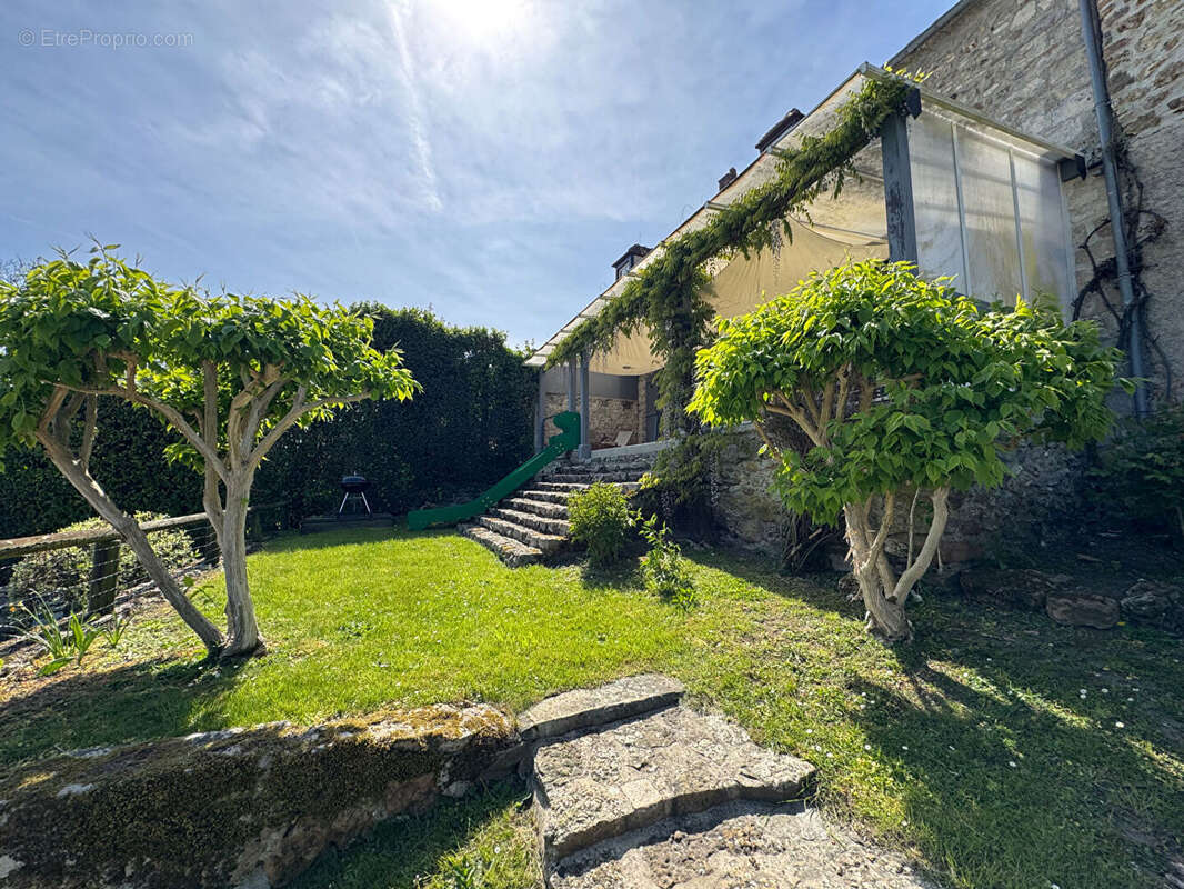 Maison à CHAVENCON