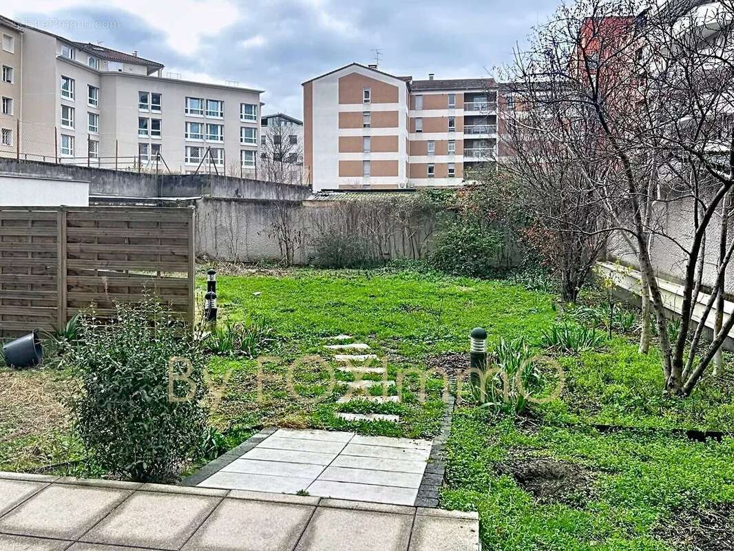 Appartement à VILLEURBANNE