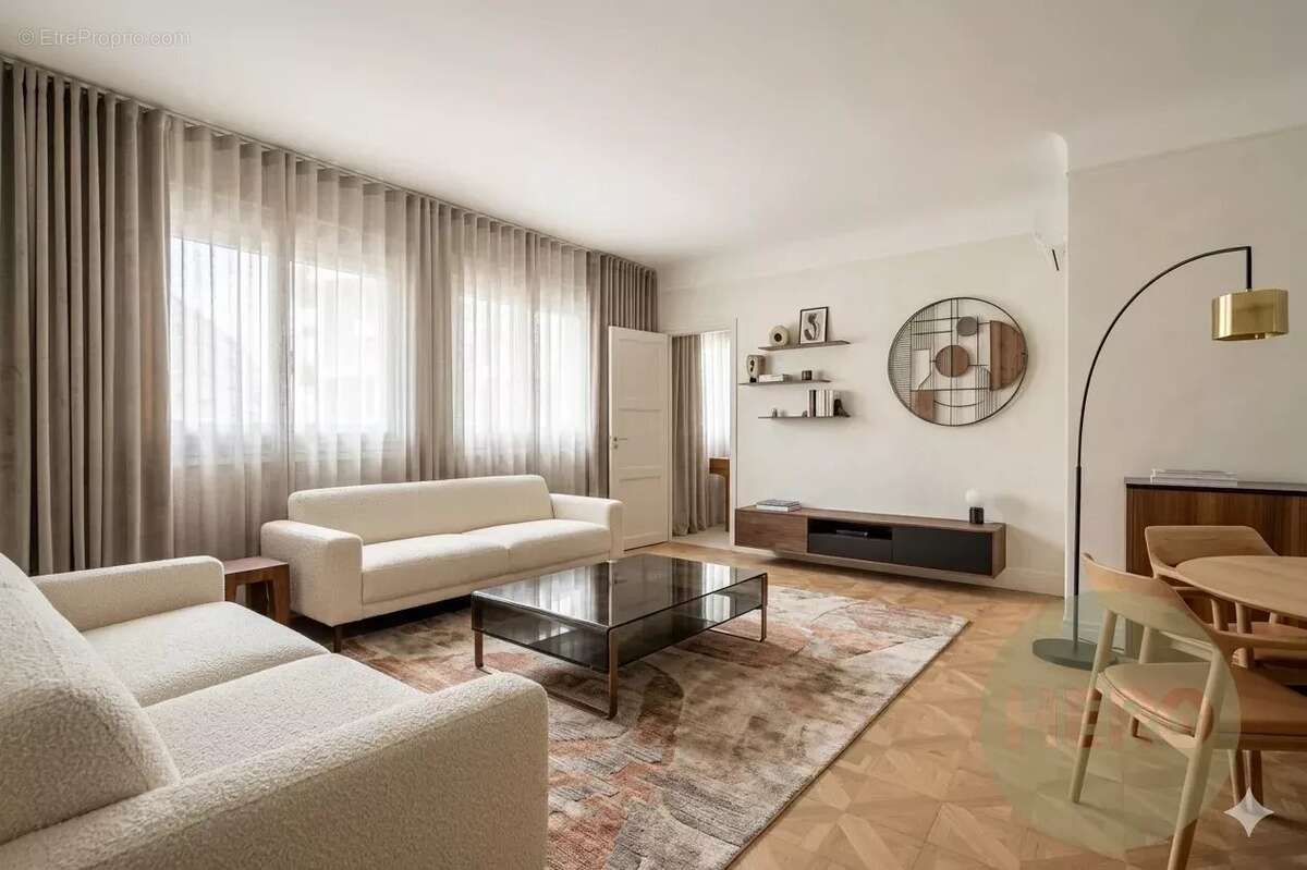 Appartement à LEVALLOIS-PERRET