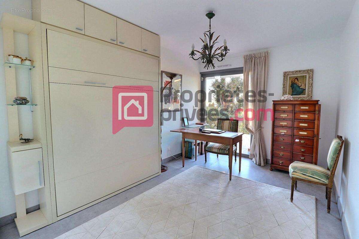 Appartement à SANARY-SUR-MER