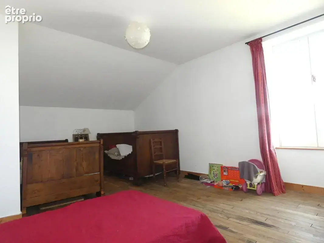 Maison 165m² / grange aménagée / bâtiments agricoles / étang / 18 hectares - photo 18