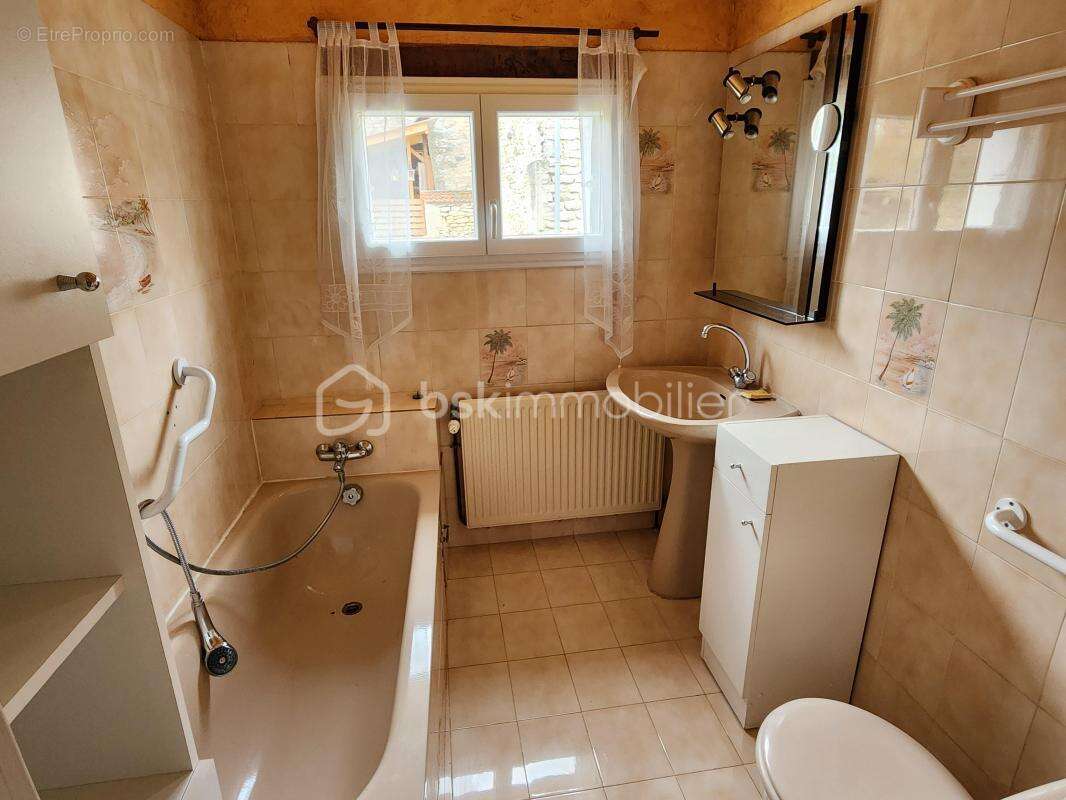 Ensemble de 3 lots de caractère à Massangis : 50 000 € - photo 4