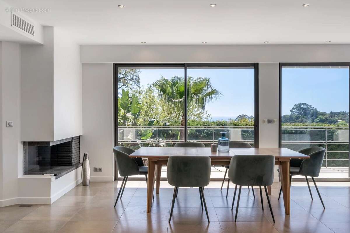 Maison à CANNES