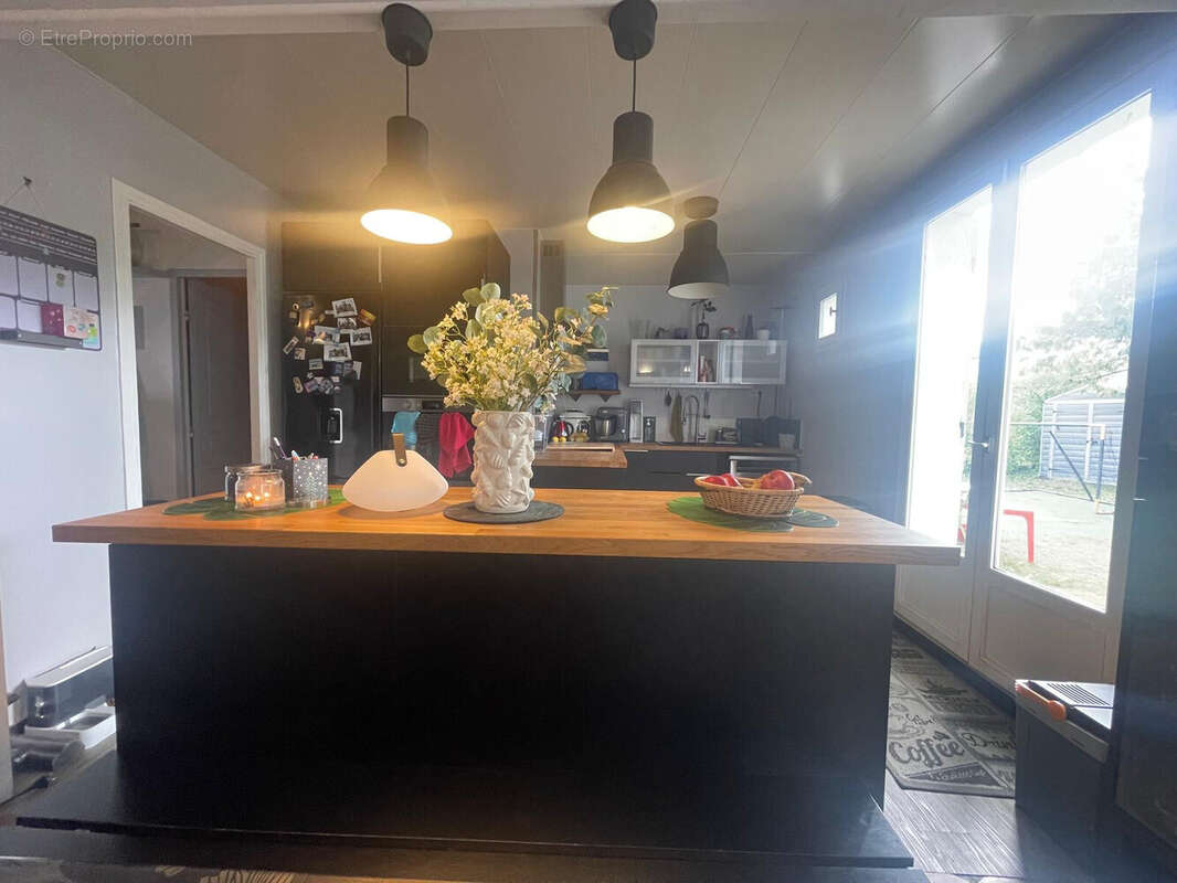 Maison à SAVIGNY-LE-TEMPLE