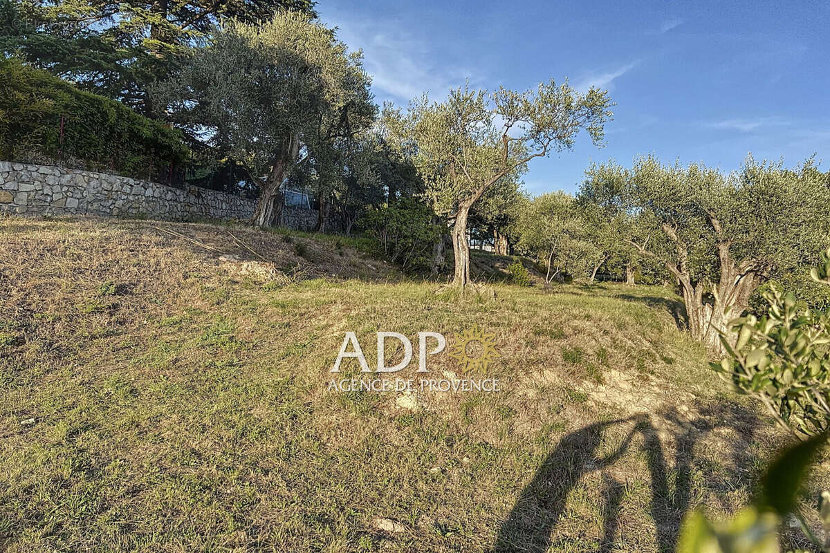 Terrain à GRASSE