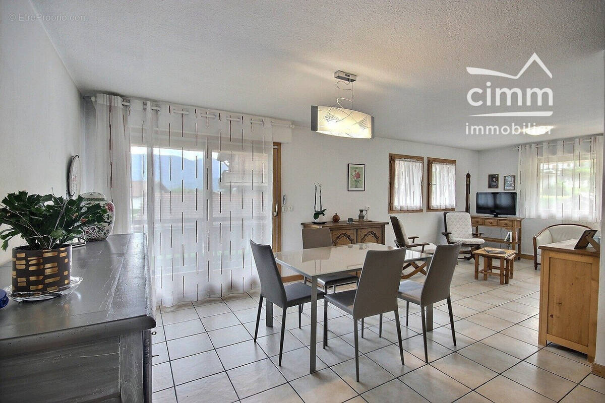 Appartement à SALLANCHES