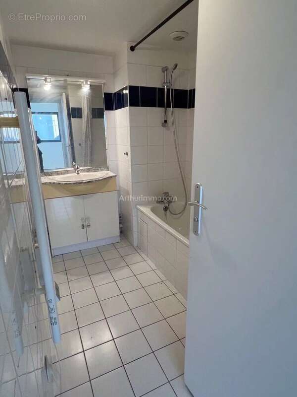 Appartement à NANTERRE