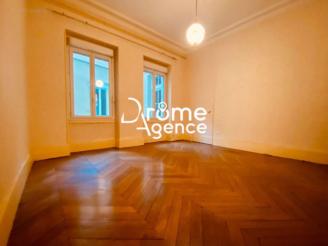 Appartement à VALENCE