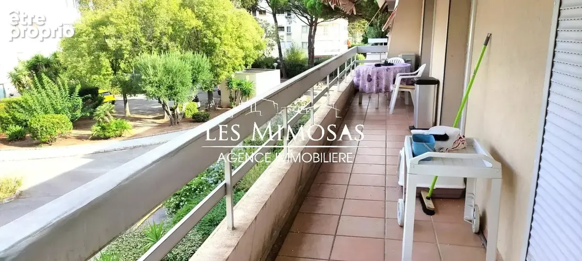 FREJUS, 2P de 50m² avec parking et cave - photo 4