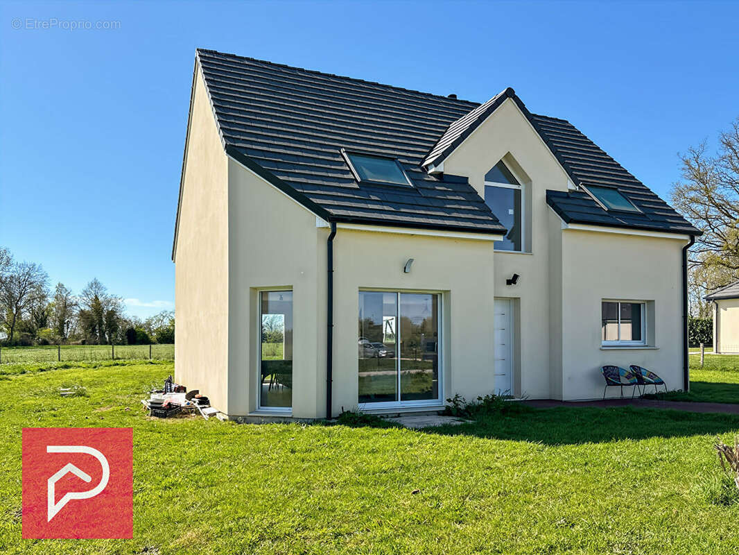 Maison à BERNAY