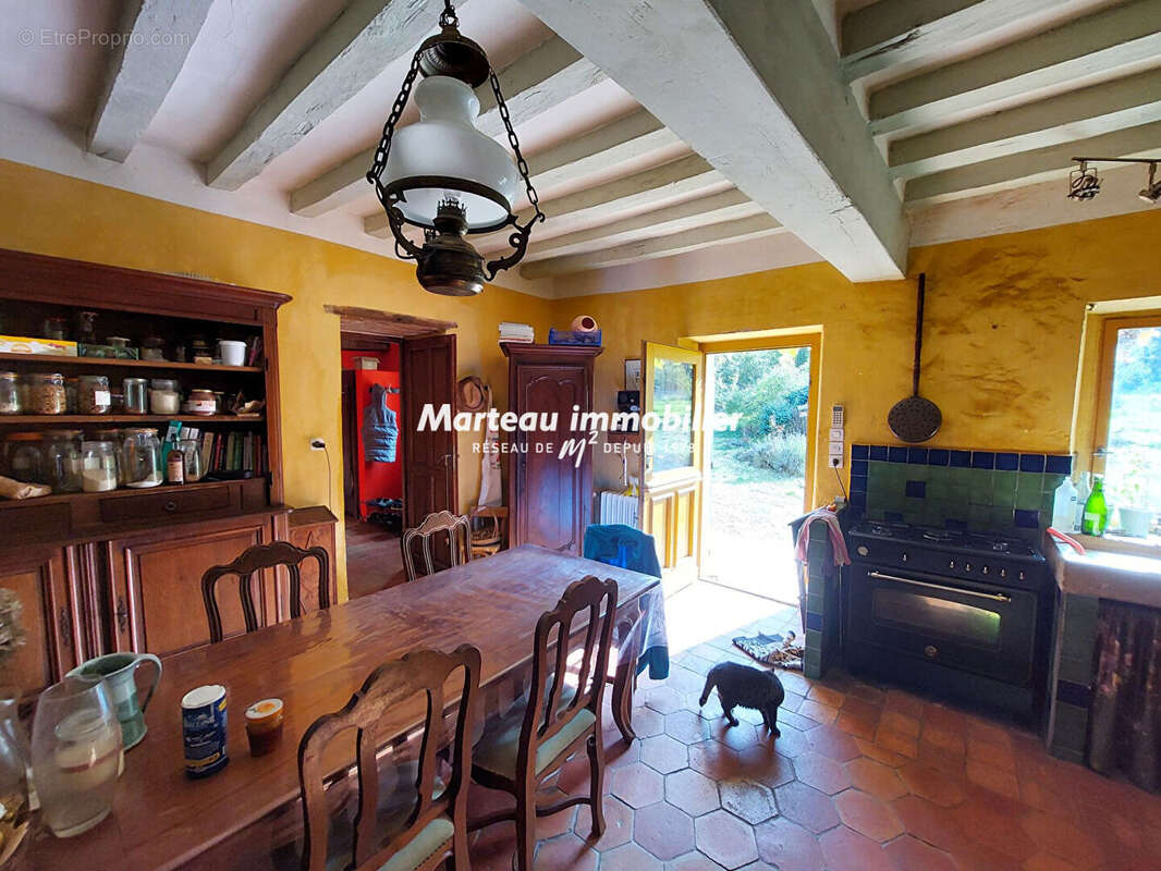 Maison à MARIGNE-LAILLE