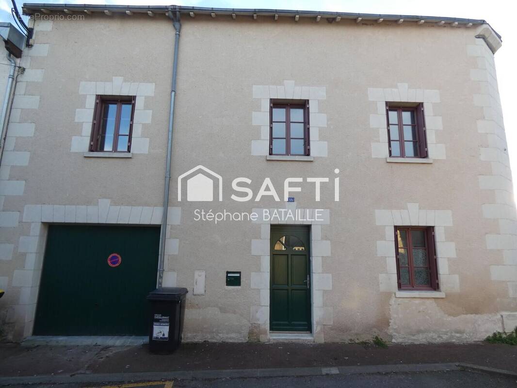 Photo 1 - Maison à CHATELLERAULT