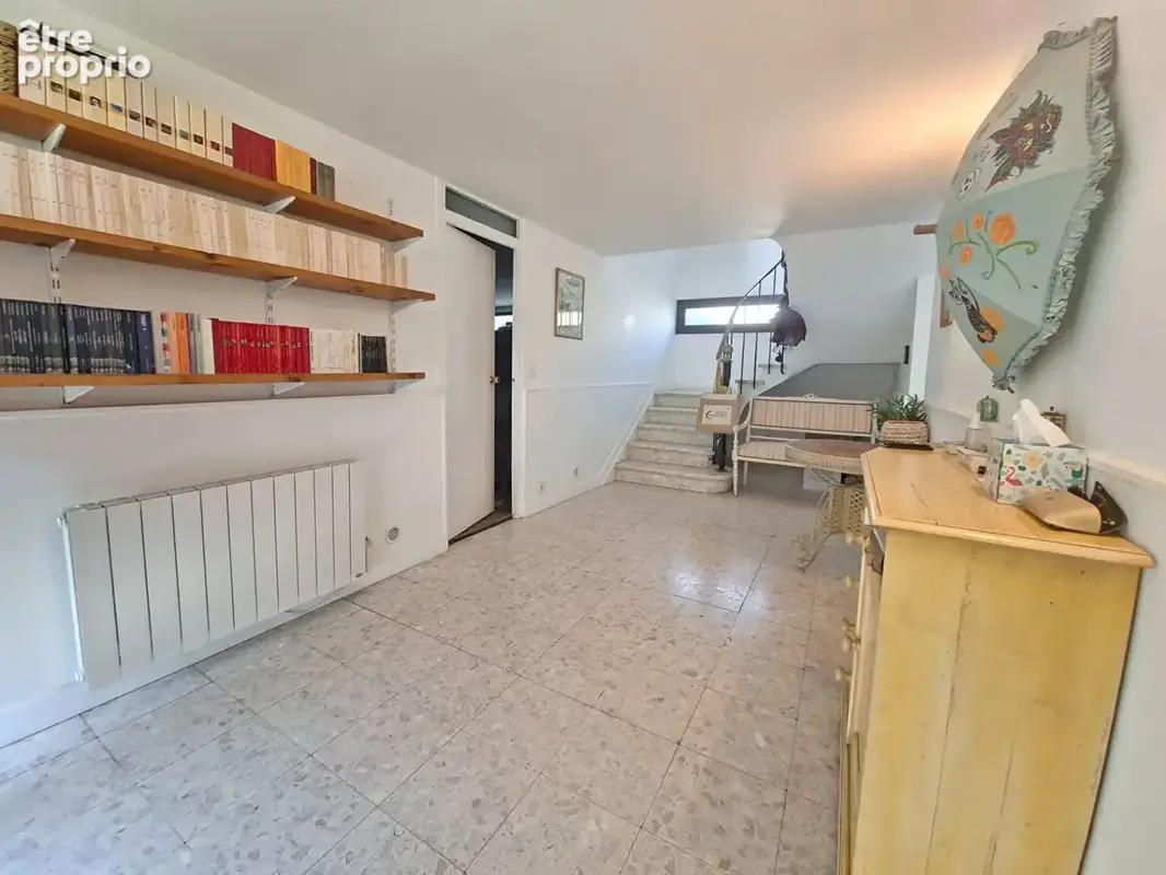 Perpignan Maison de Ville de Type 7 de 197m2 avec garage et jardin - photo 9