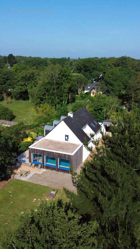 Maison à LA CHAPELLE-DES-MARAIS