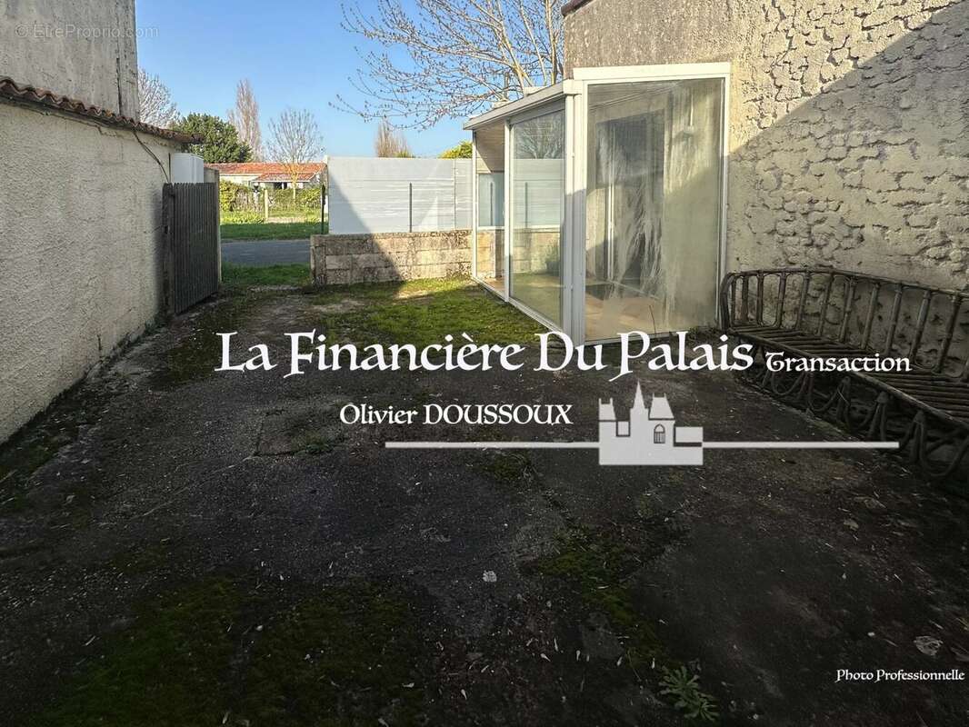 Maison à MESCHERS-SUR-GIRONDE