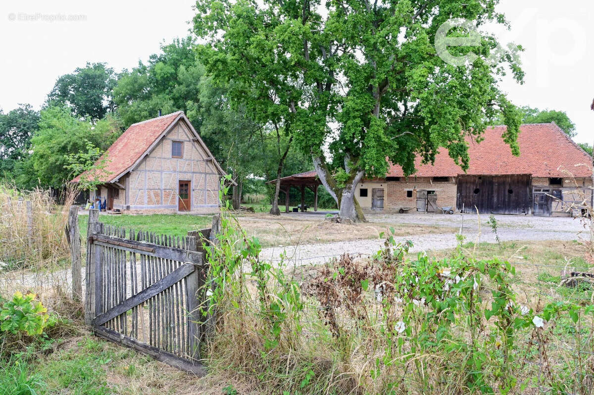 Maison à SAINT-GERMAIN-DU-BOIS