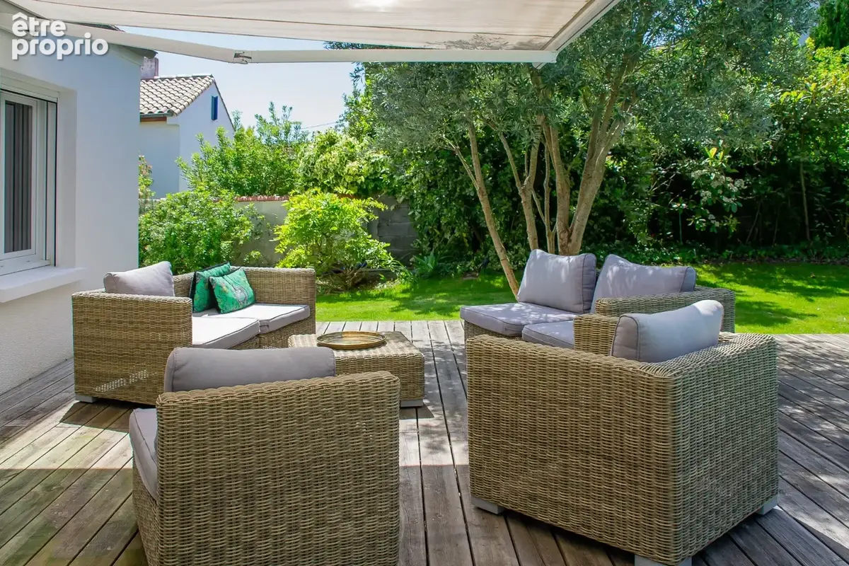Royan - maison années 30 avec piscine et jardin paysagé, proche commerces et plages - photo 14
