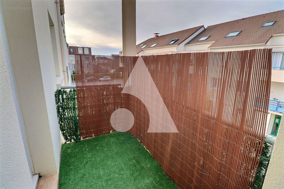 Appartement à SAINT-OUEN-L'AUMONE