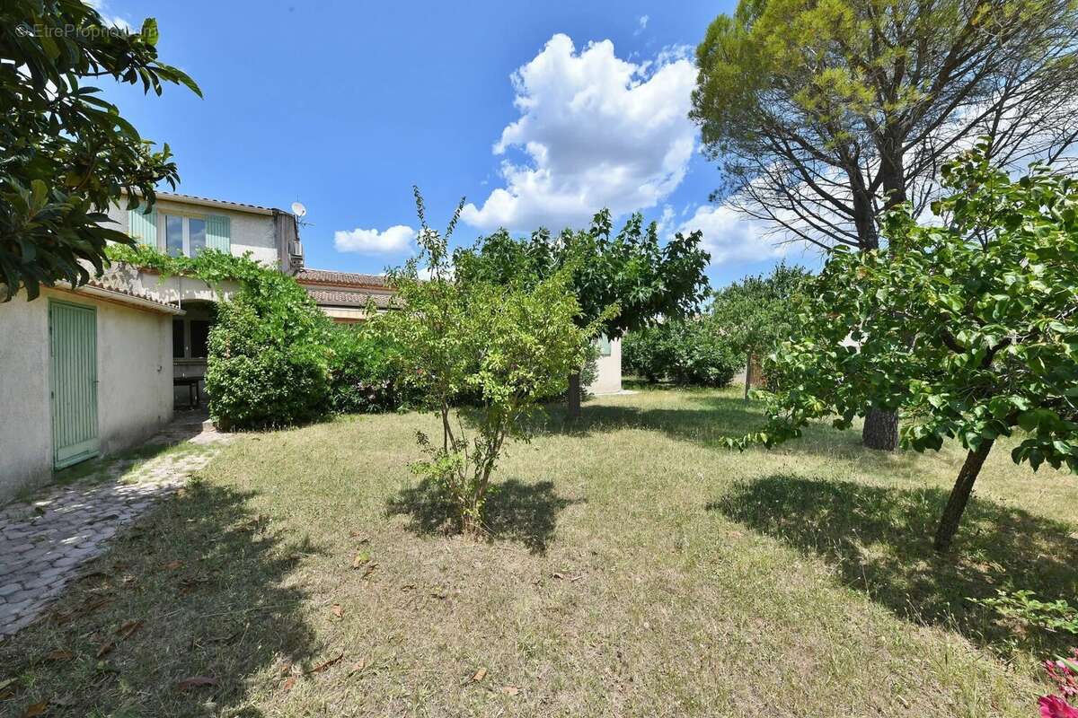 Villa familiale Uzès à pied du centre-ville et des commerces - photo 10