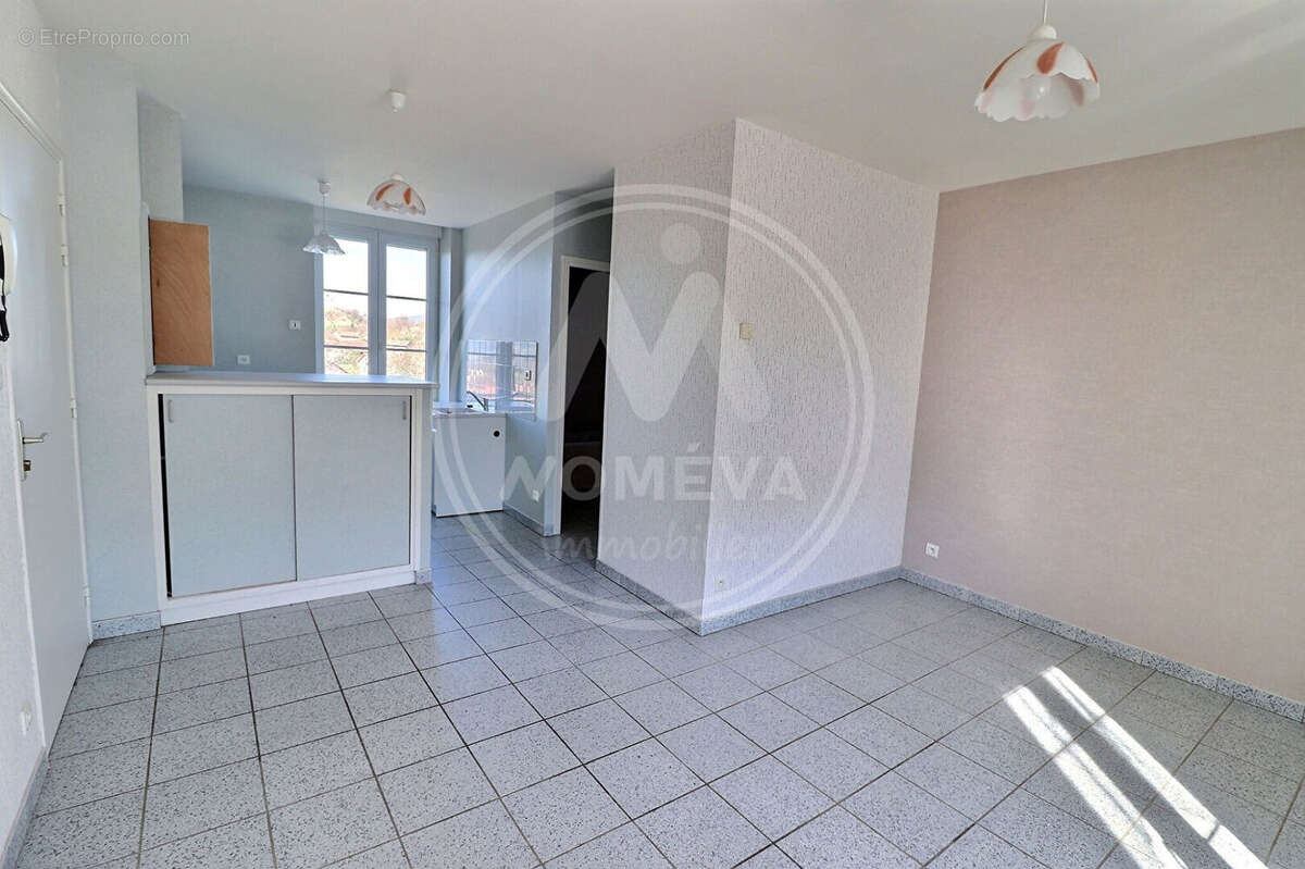 Appartement à ROSIERES