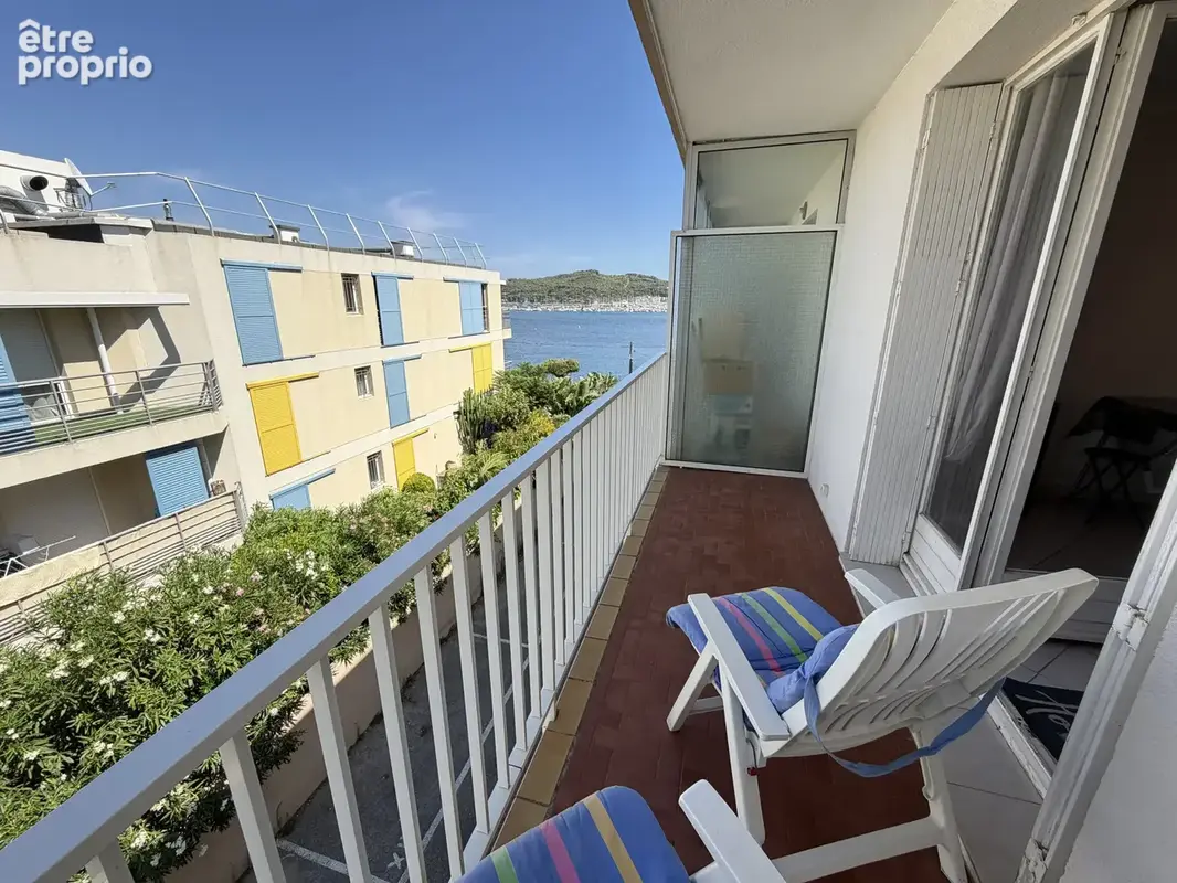Appartement 25 m2   Front de mer, Corniche de Tamaris à La Seyne sur mer 83500 - photo 2