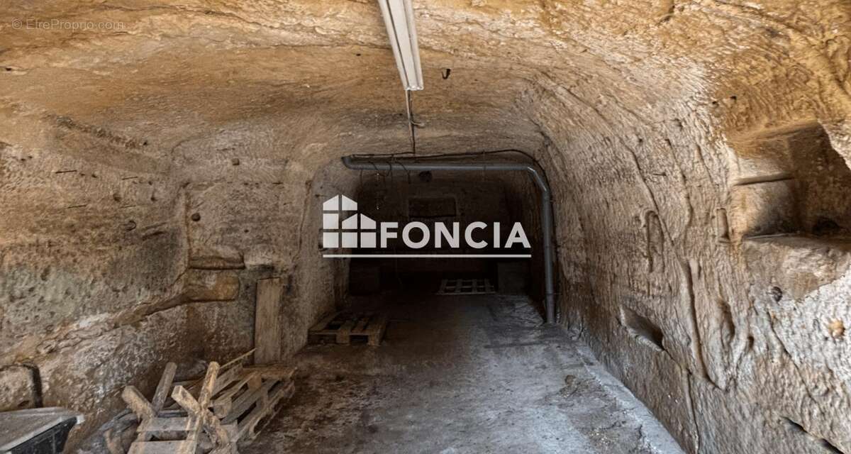 Maison à AZAY-LE-RIDEAU