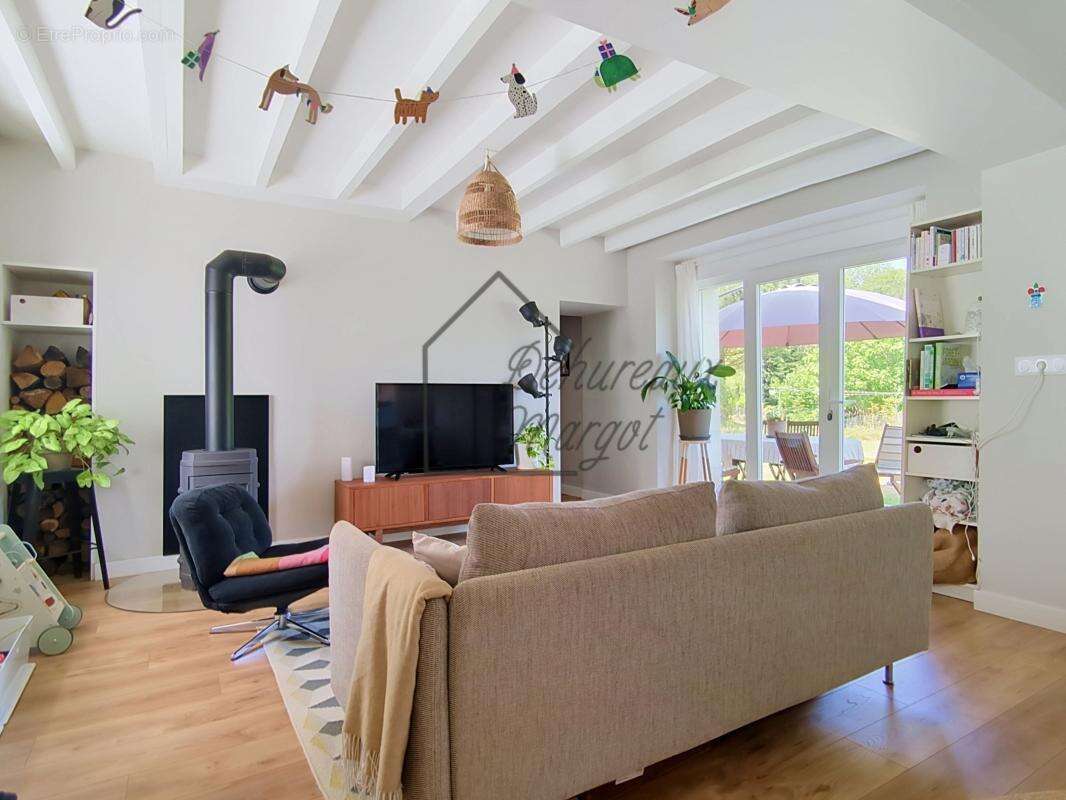 Maison à MONTS
