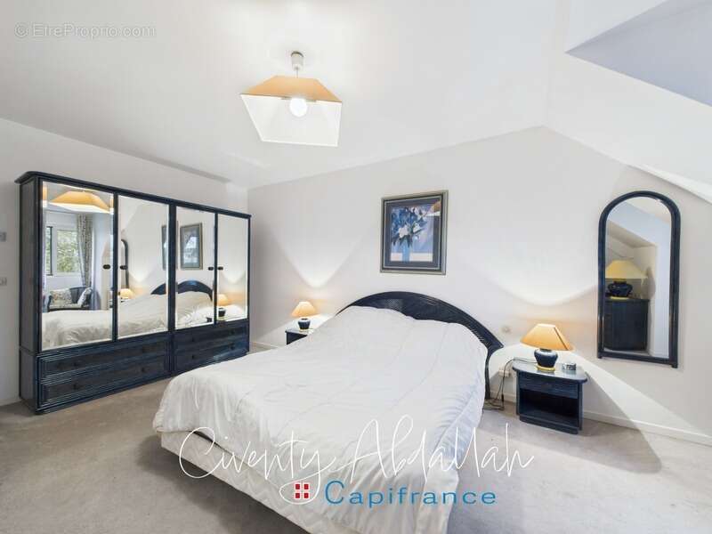 Maison à EVRY-GREGY-SUR-YERRE