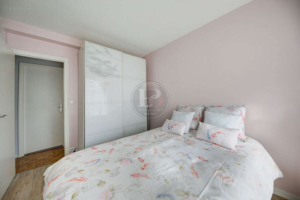 Appartement à MAREIL-MARLY