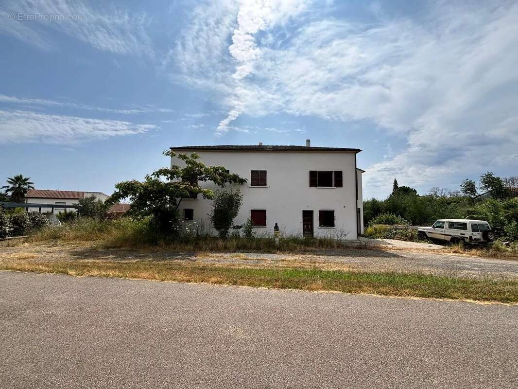 Maison à SANTA-LUCIA-DI-MORIANI