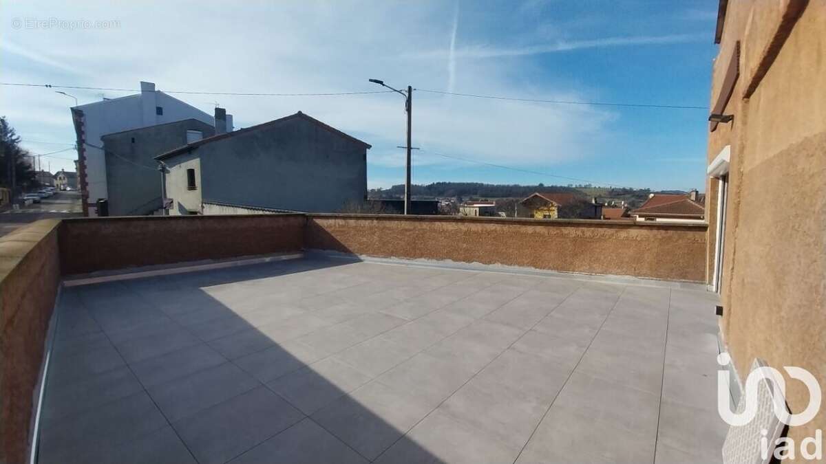 Photo 3 - Appartement à ROCHE-LA-MOLIERE