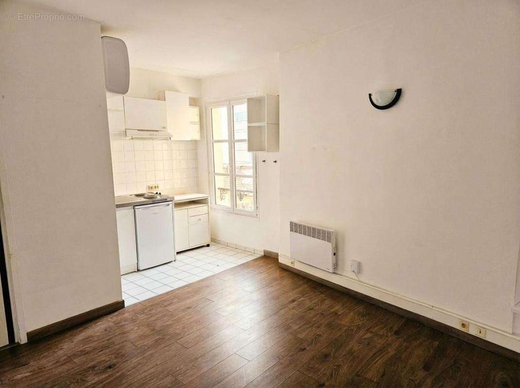 Appartement à PARIS-20E
