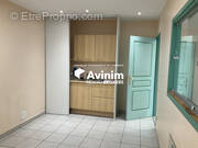 Commerce à TOURRETTES