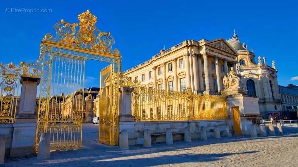 Appartement à VERSAILLES