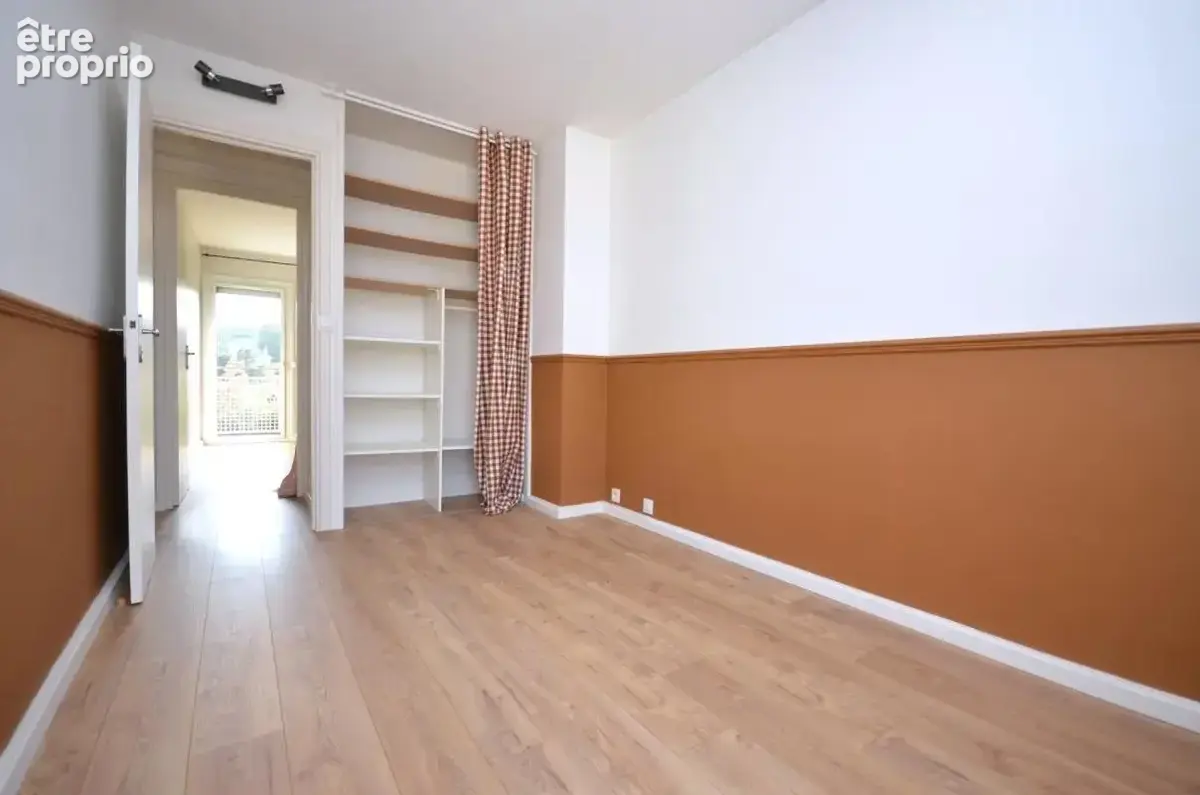 Sceaux - 8 min rer sceaux - 4p - 65,36 m² - balcon - 4e et dernier etage -  cave - box et parking libre dans residence fermee - photo 14