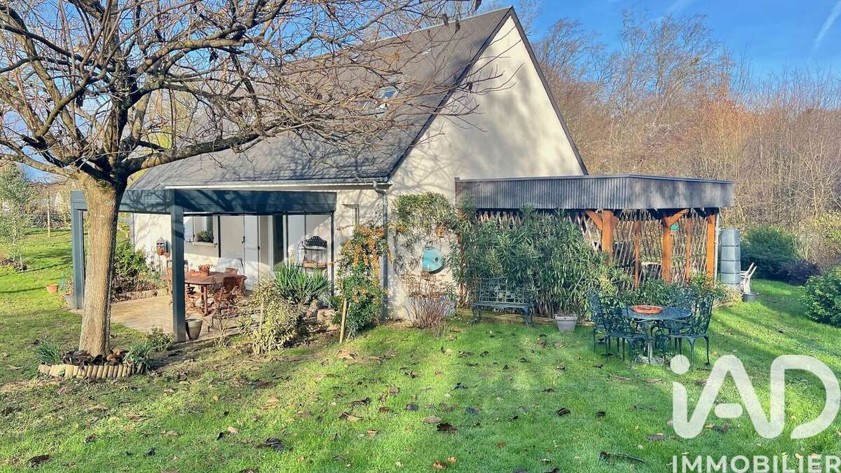 Photo 2 - Maison à NAZELLES-NEGRON