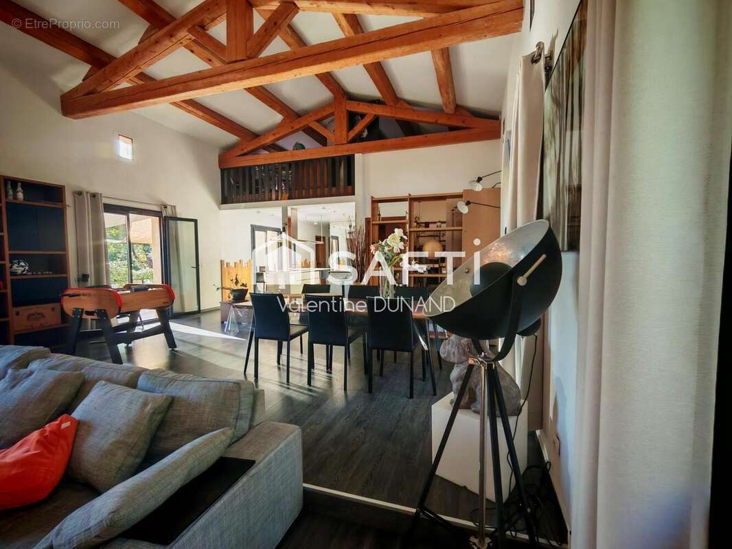 Photo 3 - Maison à TOURVES