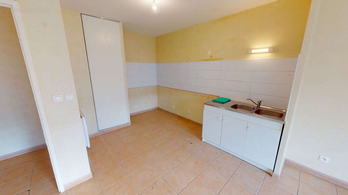 Appartement à PORT-EN-BESSIN-HUPPAIN