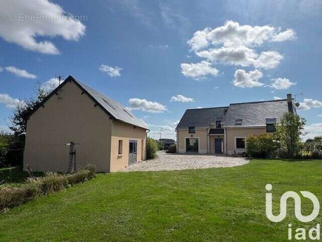 Maison 204 m² à Mortagne-Au-Perche  - photo 2