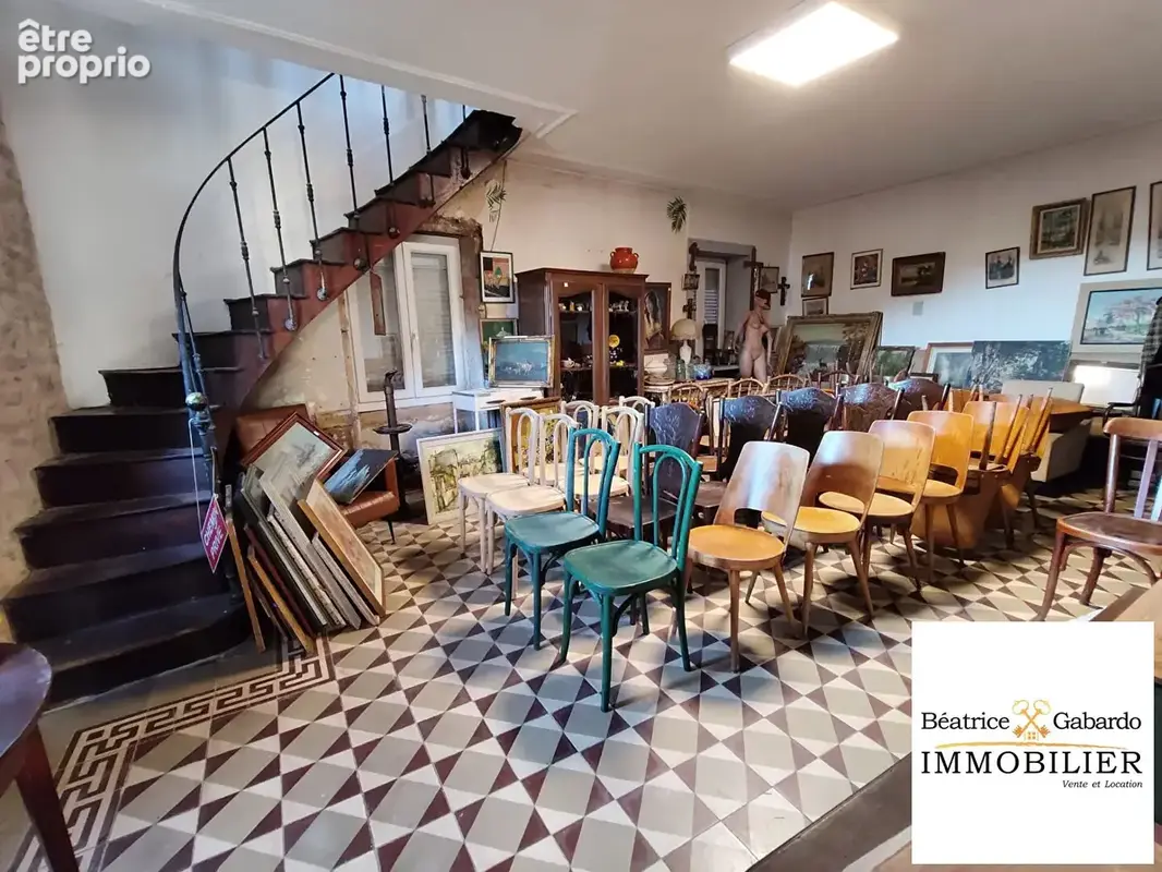 Maison en pierre avec dépendances et fort potentiel - photo 4